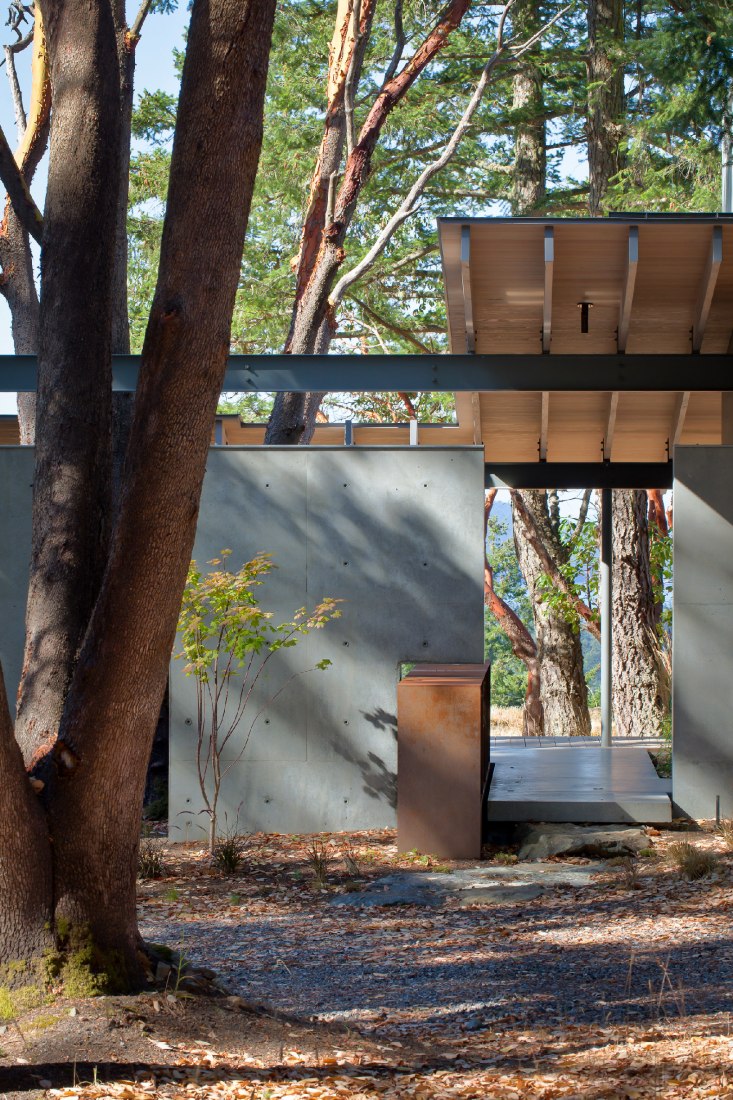 Suncrest por Heliotrope Architects. Fotografía por Sean Airhart