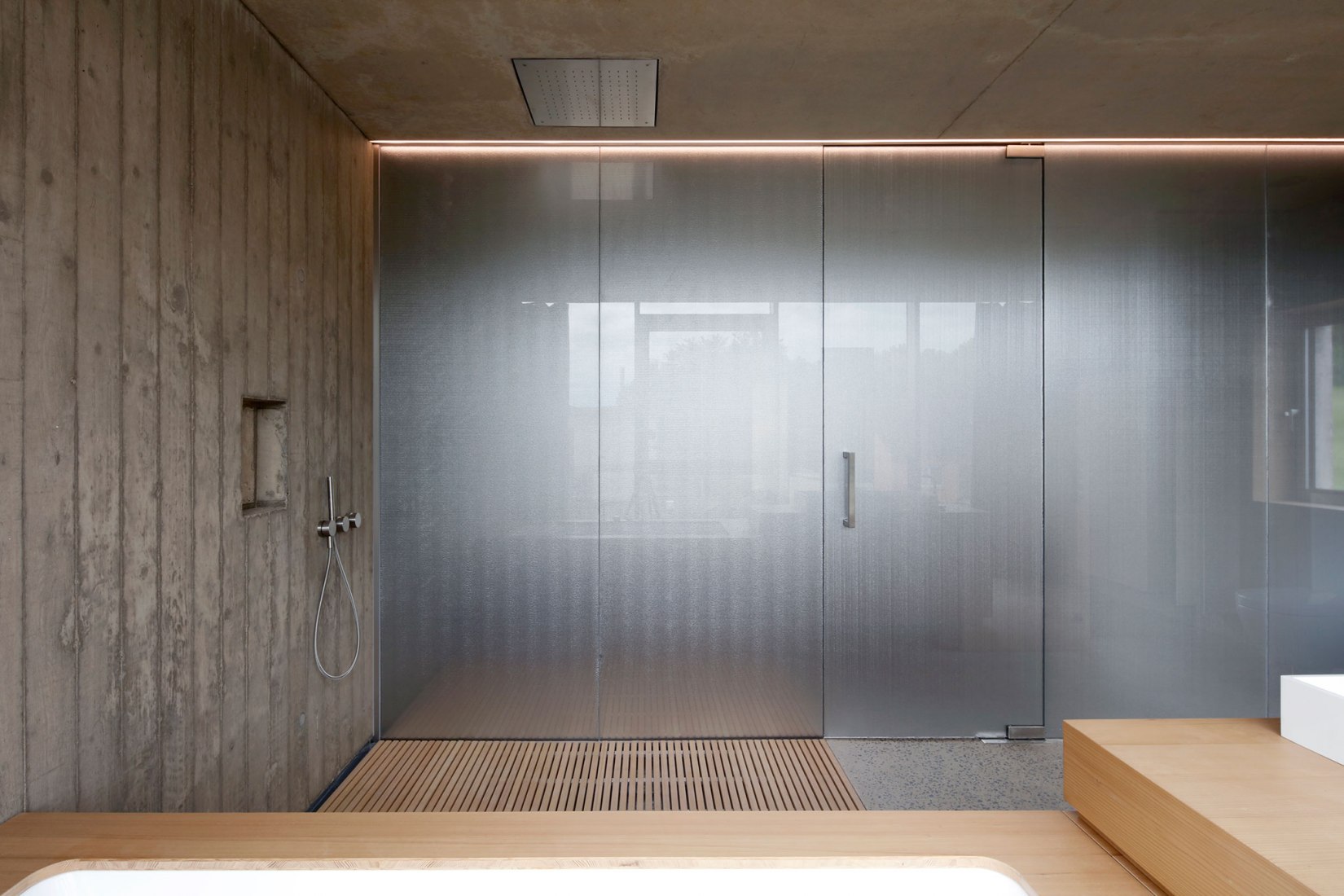 Hercule, single-family house by 2001. Photograph by Maxime Delvaux