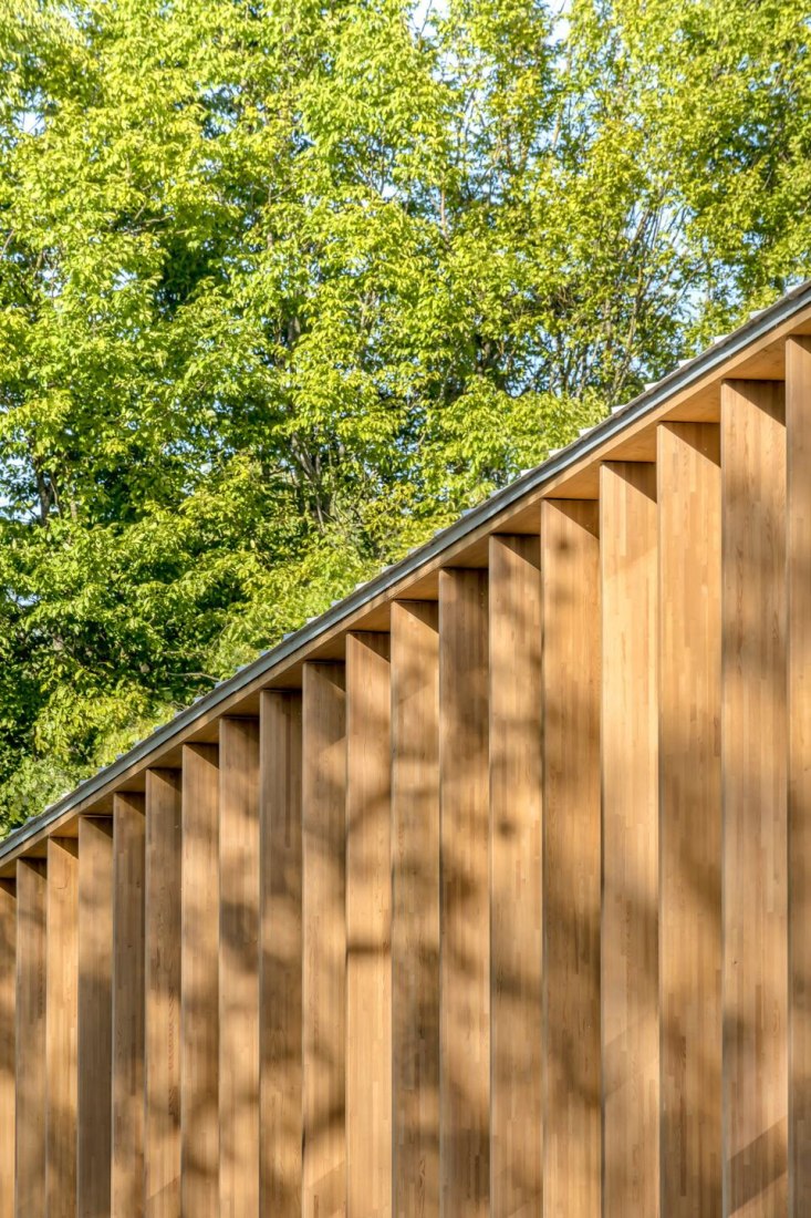 Les Grandes Terres por Hesters-Oyon Architectes. Fotografía de Sergio Grazia.