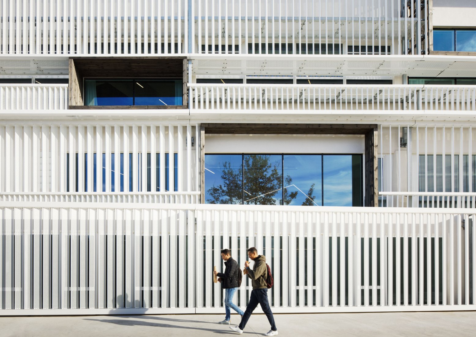 Learning center Hexagone by Rémy Marciano. Photograph by Takuji Shimmur.