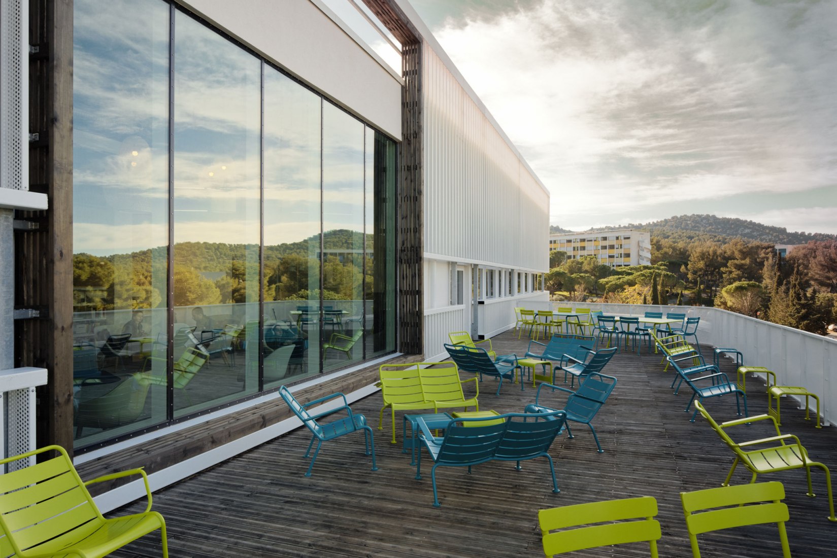 Learning center Hexagone by Rémy Marciano. Photograph by Takuji Shimmur.