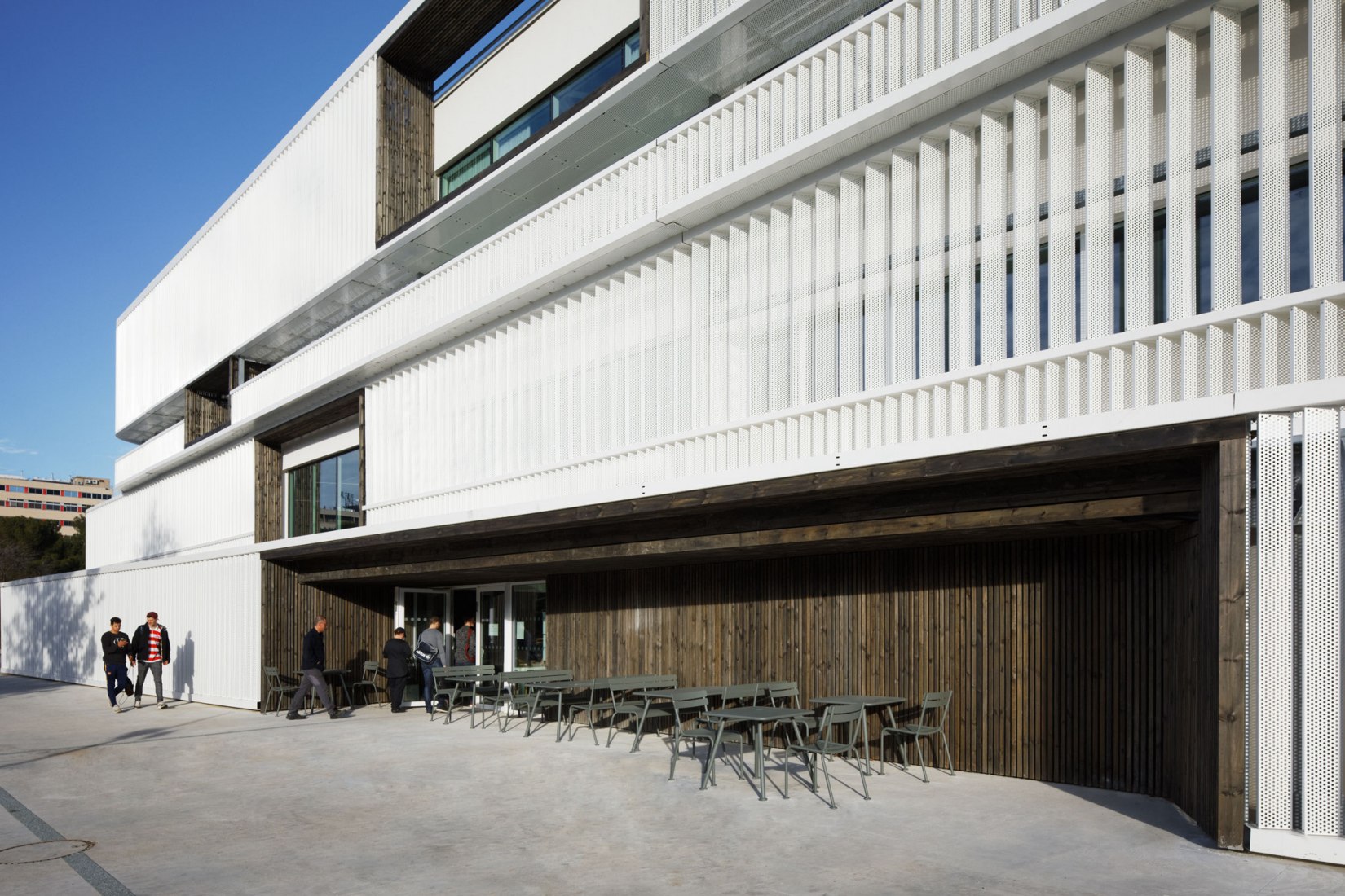 Learning center Hexagone by Rémy Marciano. Photograph by Takuji Shimmur.