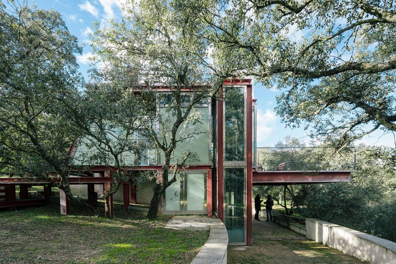 El pabellón escondido por Penelas Architects | Sobre ...
