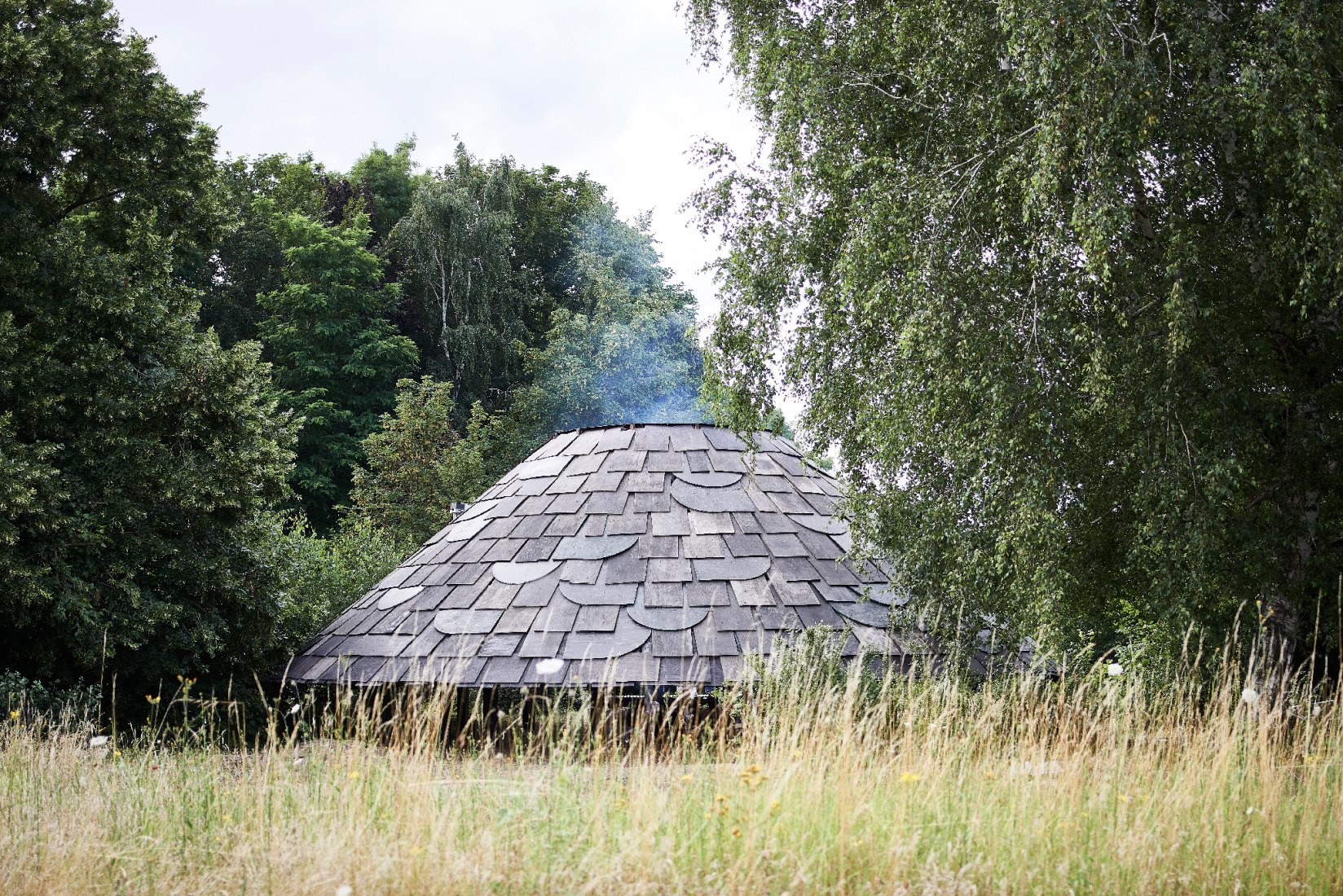 'Flying on the raven’s wing' by Horst. Curator, Evelyn Simons. Photography by Matthijs van der Burgt