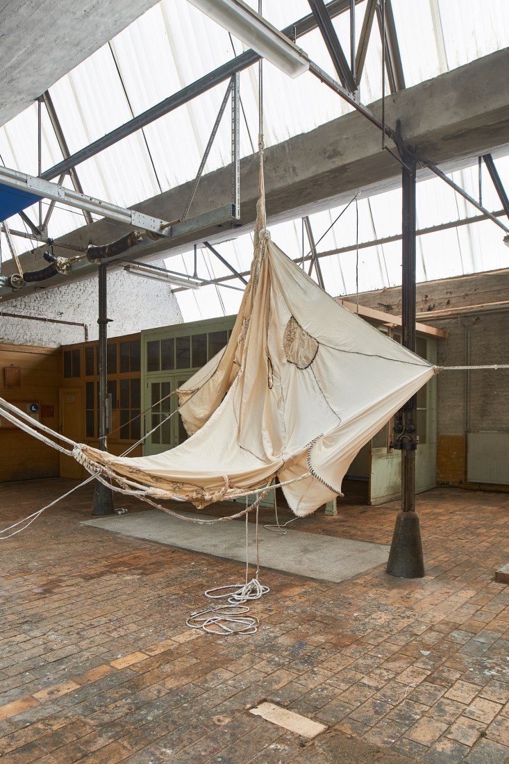 'Flying on the raven’s wing' by Horst. Curator, Evelyn Simons. Photography by Matthijs van der Burgt