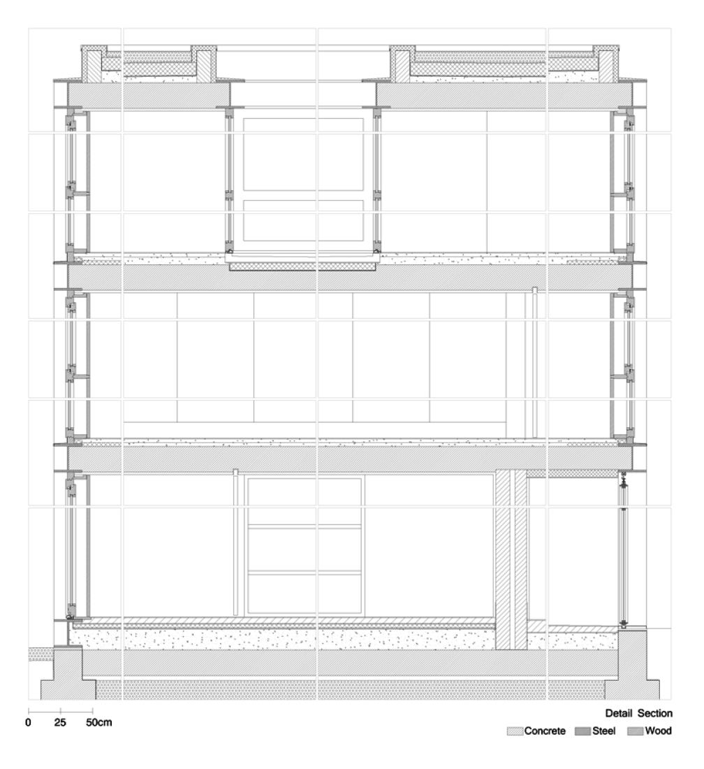 Cross section. Urban House in Lindo Vale by Ana Cláudia Monteiro + Vítor Oliveira. Image courtesy of José Campos.