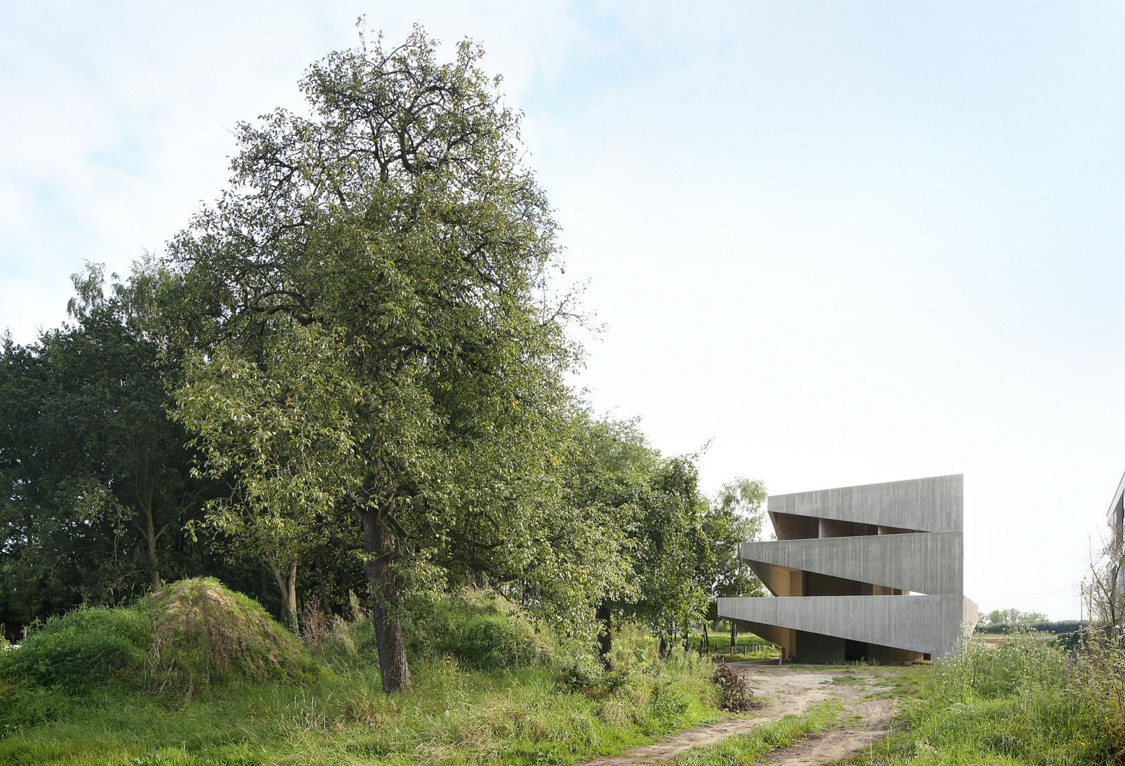 Vivienda N-DP por Graux & Baeyens Architecten. Fotografía por Filip Dujardin