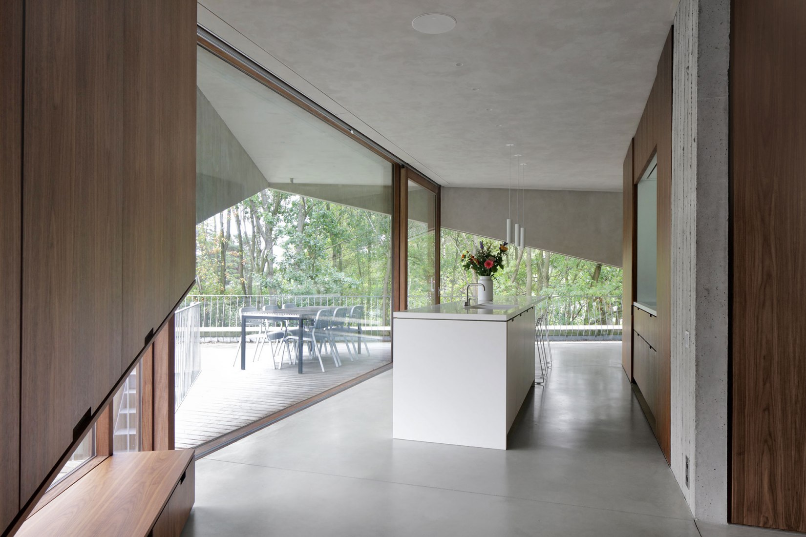 Vivienda N-DP por Graux & Baeyens Architecten. Fotografía por Filip Dujardin