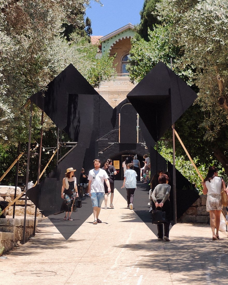 Blackout protocol by HQ Architects. Photograph by Nadav Moise.