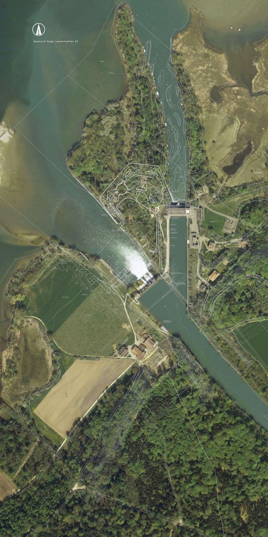 Aerial view of the site before the construction of the new hydropower plant. The new project is drawn in white lines. Photograph © Raymond Vogel Landschaften AG, Zürich