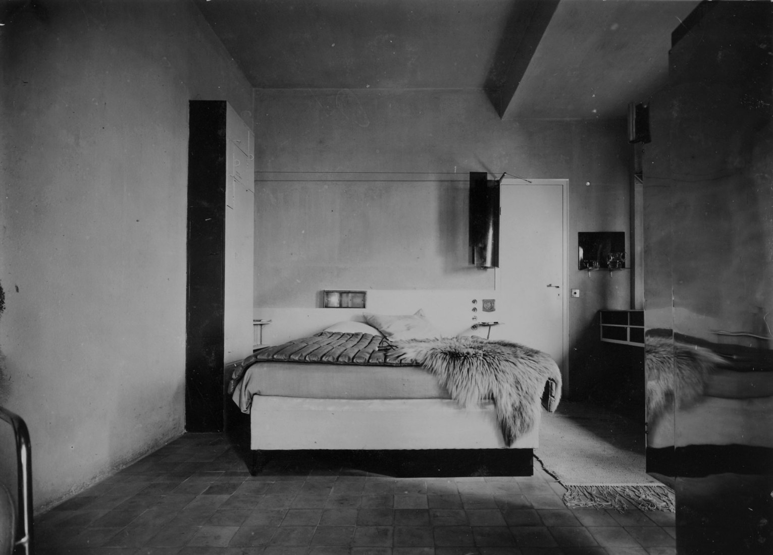 House E.1027 by Eileen Gray. Photograph by National Museum of Ireland.