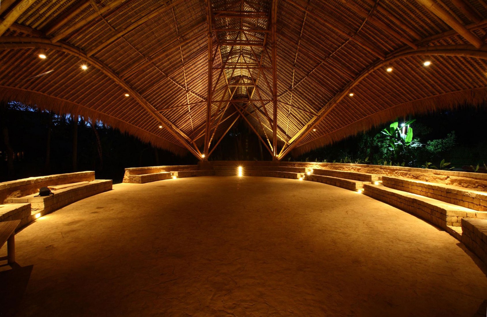 Night interior view. Photograph © Courtesy of IBUKU