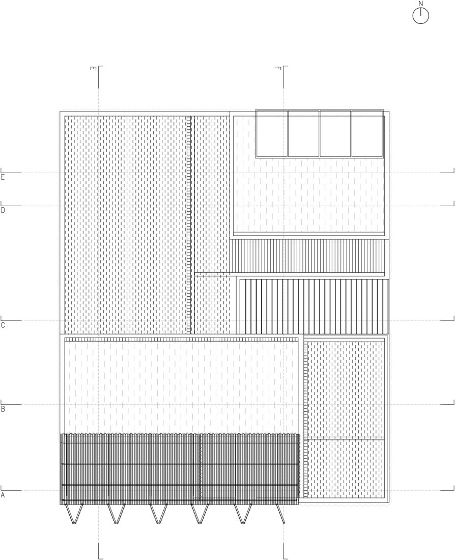 Roof Plan. House and painting space for an artist by Idearch