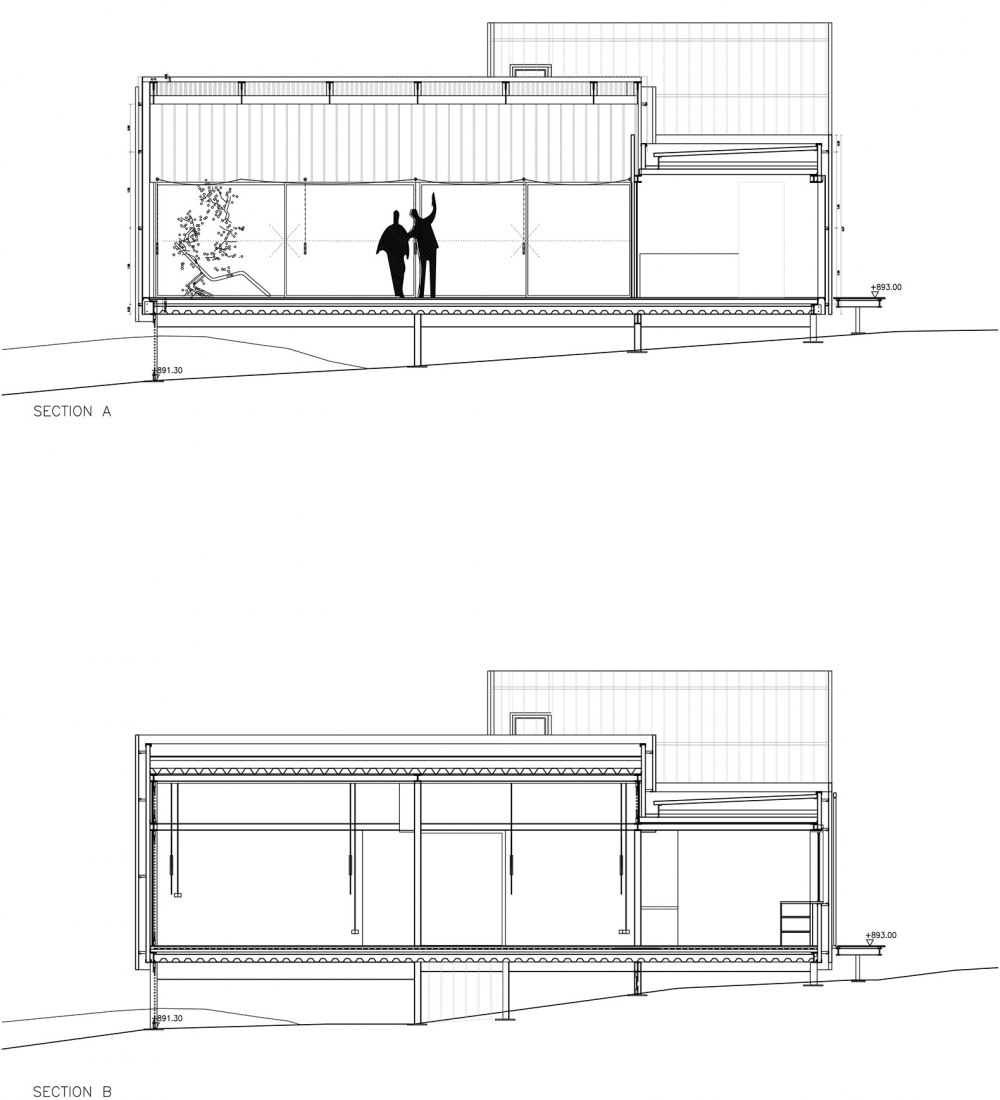 Section A and Section B. House and painting space for an artist by Idearch