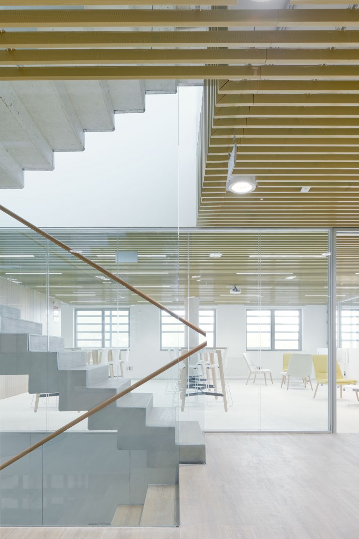 SAICA RDI Building by IDOM. Photograph by Iñaki Bergera.