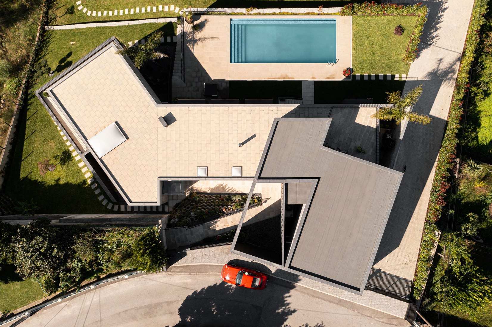 Casa Ps por Inception Architects Studio. Fotografía por Ivo Tavares Studio.