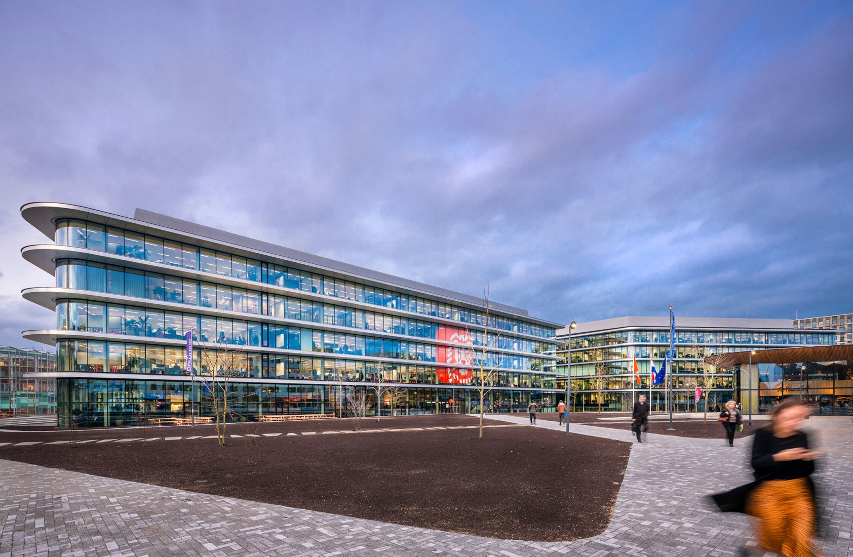 ING’s new office, by Benthem Crouwel Architects and HofmanDujardin. Photography by Matthijs van Roon / ©HofmanDujardin
