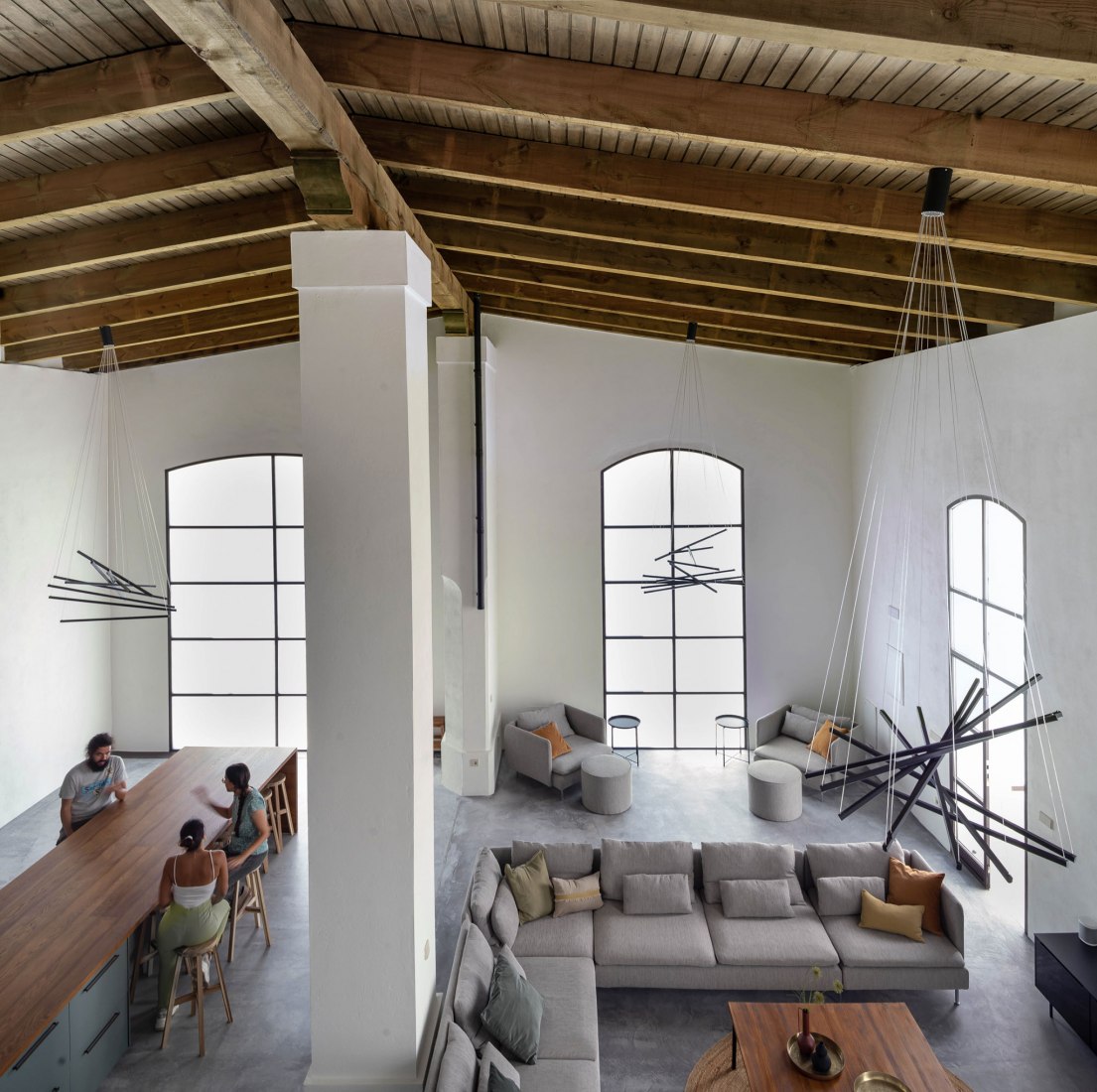 Housing in a Bodega de Jerez by Iniesta Nowell Arquitectos. Photograph by Rafael Iniesta Nowell.