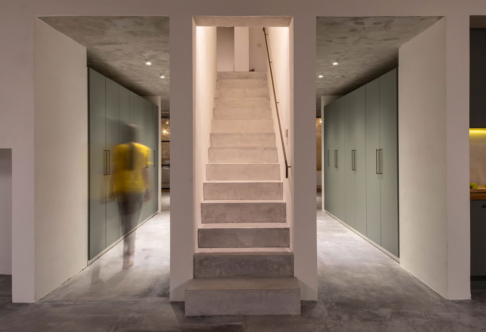 Housing in a Bodega de Jerez by Iniesta Nowell Arquitectos. Photograph by Rafael Iniesta Nowell.