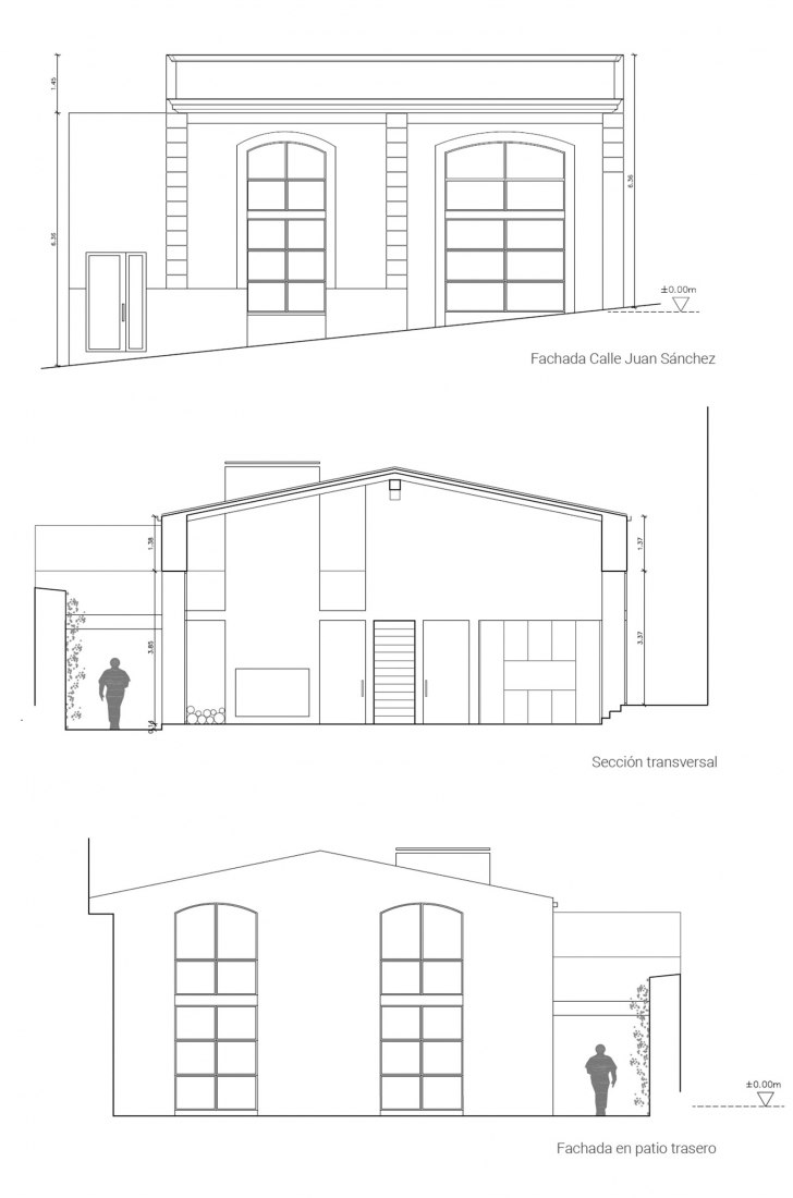 Juan Sánchez street facade and backyard, cross section. Housing in a Bodega de Jerez by Iniesta Nowell Arquitectos.
