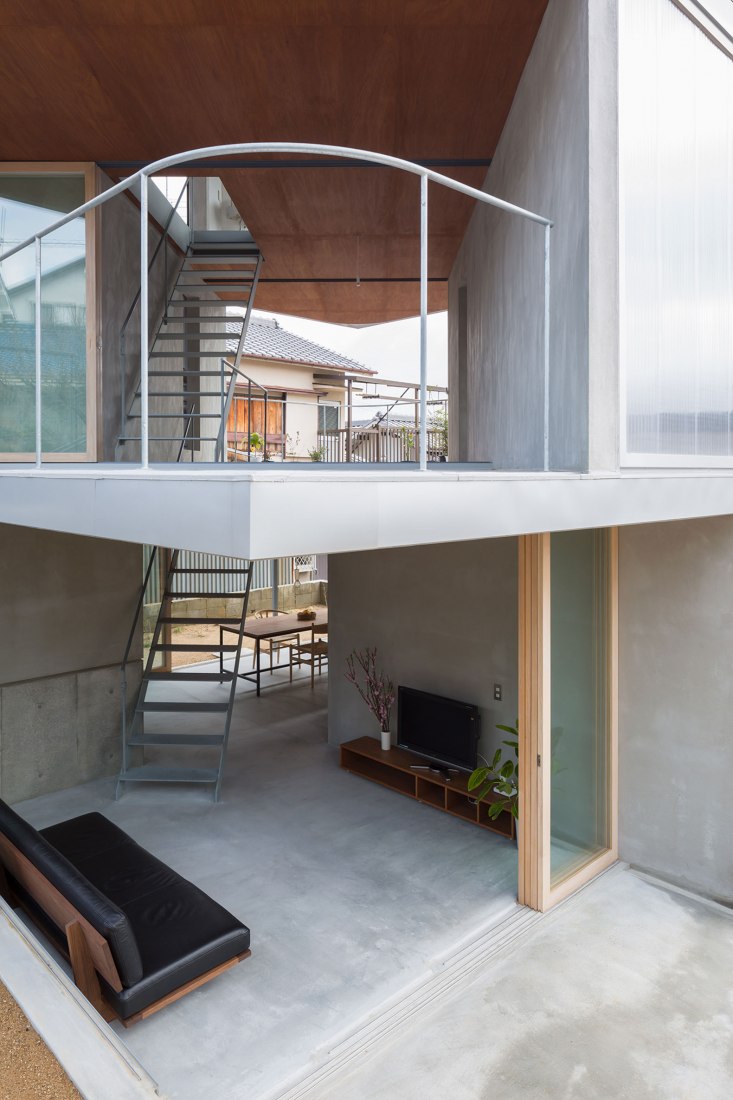 House in Ayamike by Ippei Komatsu Architects. Photograph by Norihito Yamauchi.