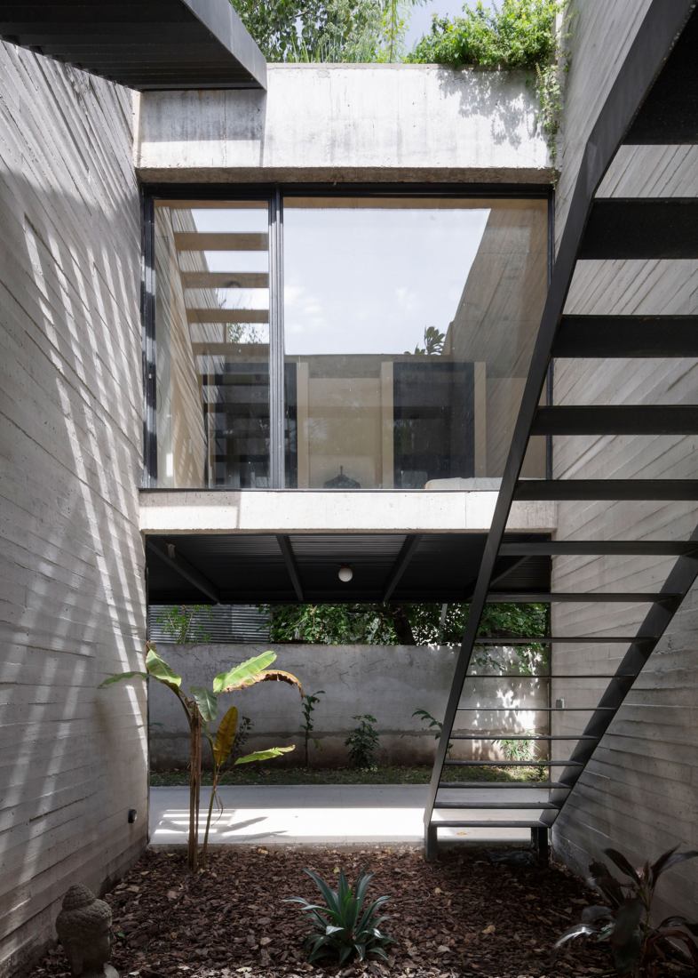 Dilute the boundaries to be permeable to the environment. ATO House by