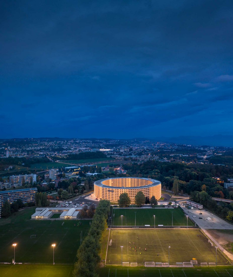 The Vortex by Dürig AG & IttenBrechbühl SA. Photograph by Fernando Guerra