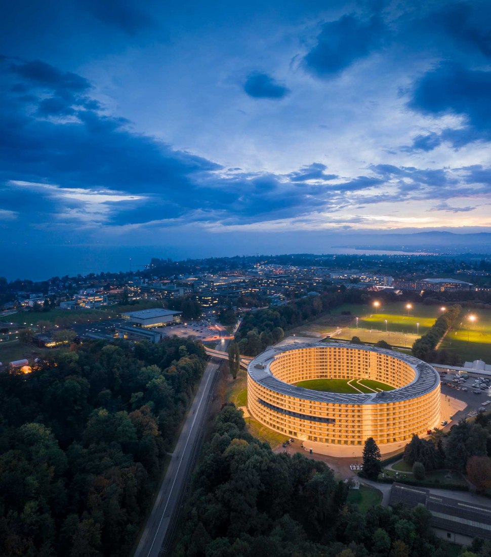 The Vortex by Dürig AG & IttenBrechbühl SA. Photograph by Fernando Guerra