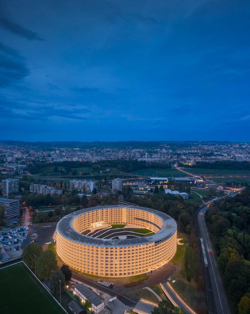 The Vortex by Dürig AG & IttenBrechbühl SA. Photograph by Fernando Guerra