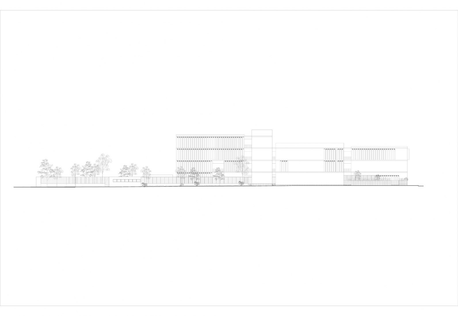 Alzado. Escuela Bancaria y Comercial, EBC Campus Mérida por IUA Ignacio Urquiza Arquitectos.