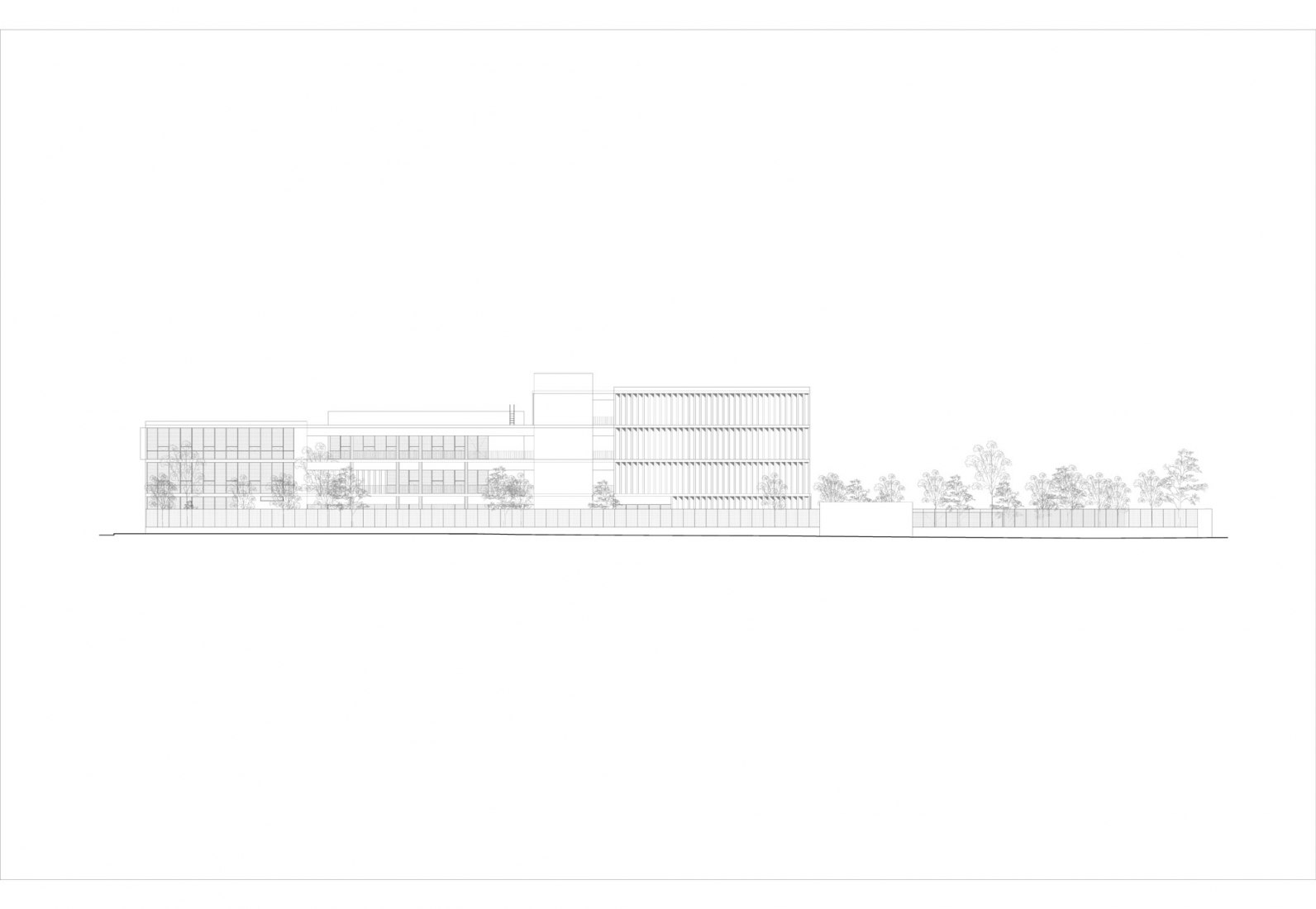 Alzado. Escuela Bancaria y Comercial, EBC Campus Mérida por IUA Ignacio Urquiza Arquitectos.
