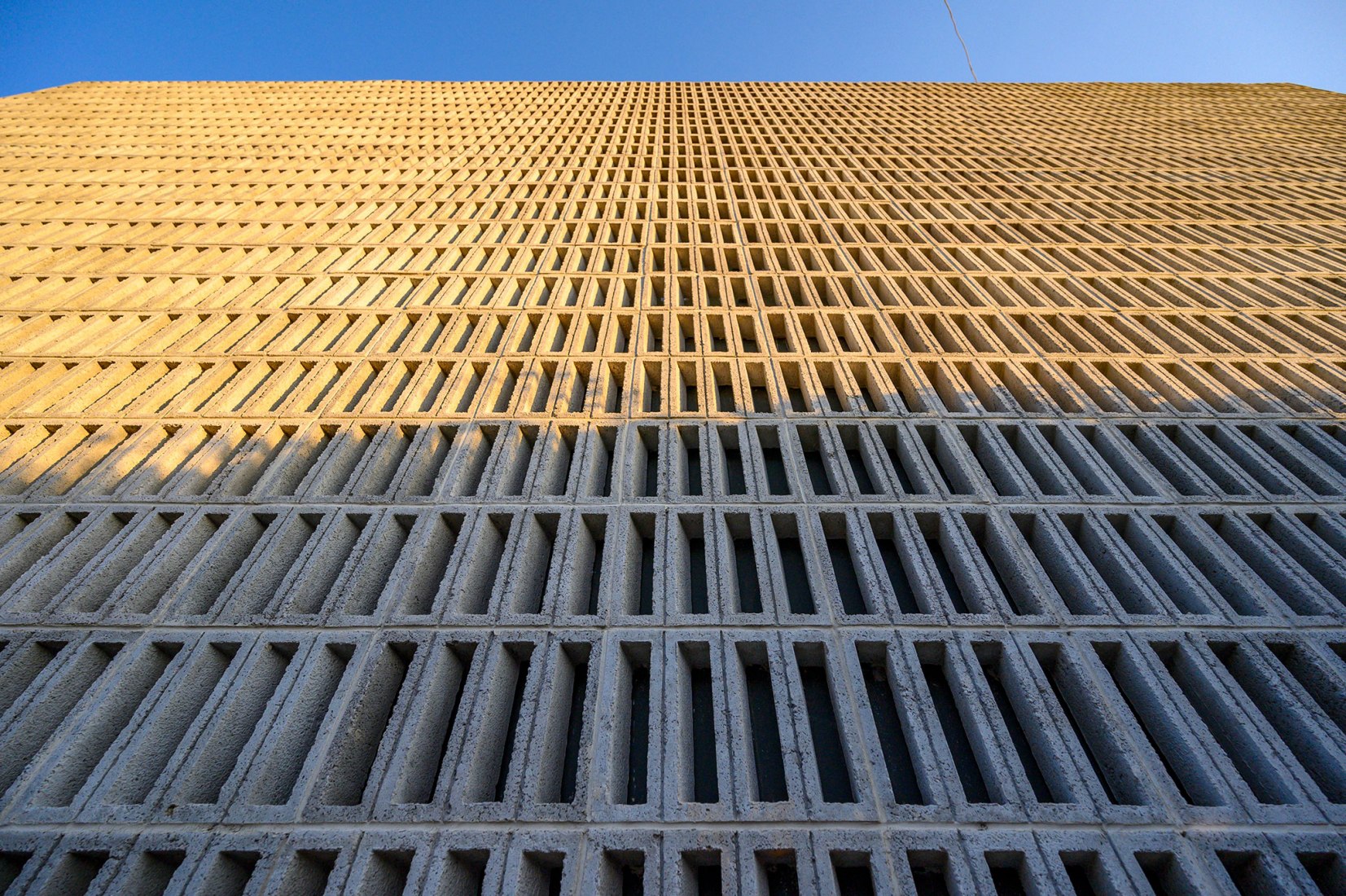 WOL Center por Iván Marín + Doho Constructivo. Fotografía por José Carlos Macouzet