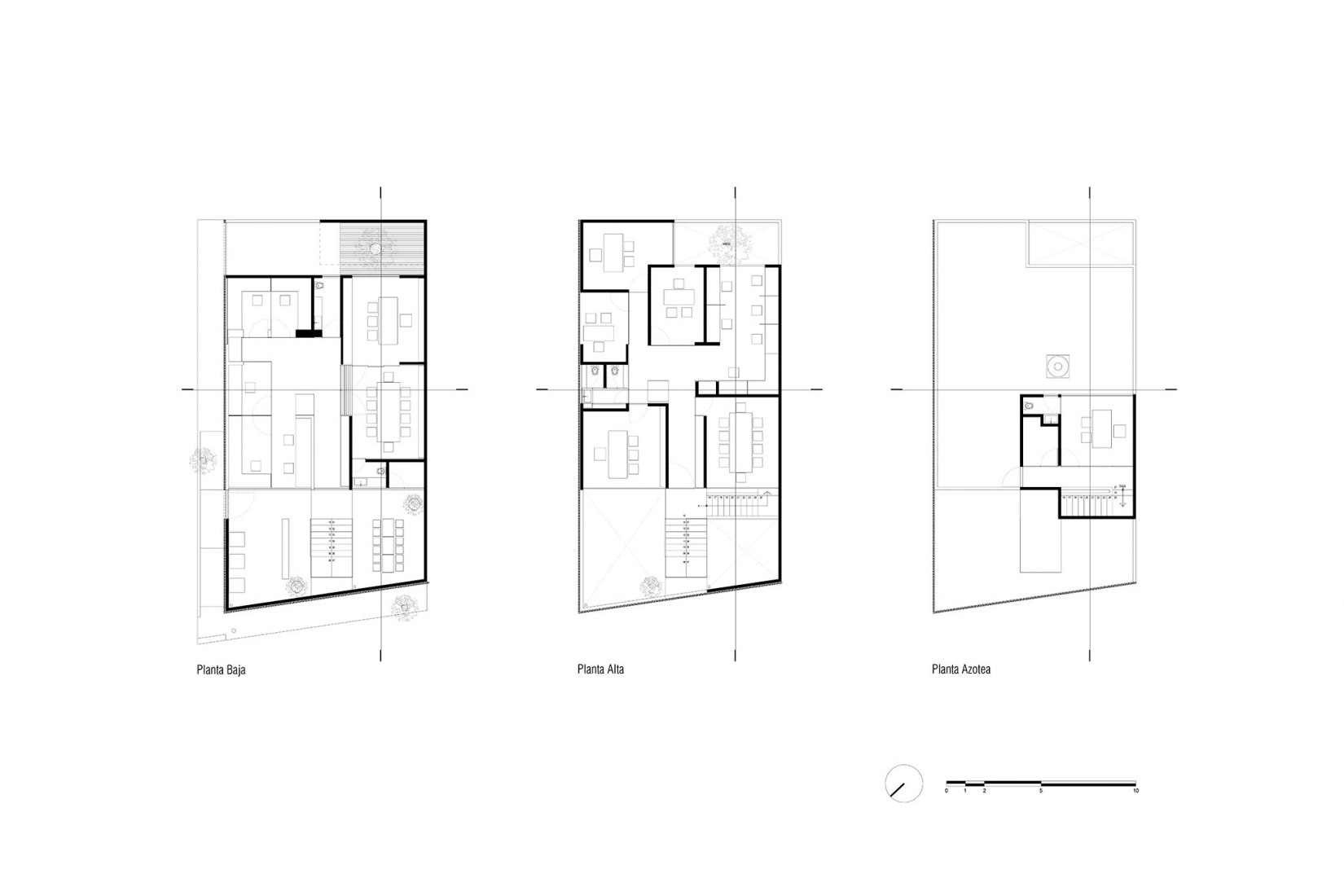 Planta baja, planta alta y de cubiertas. WOL Center por Iván Marín + Doho Constructivo