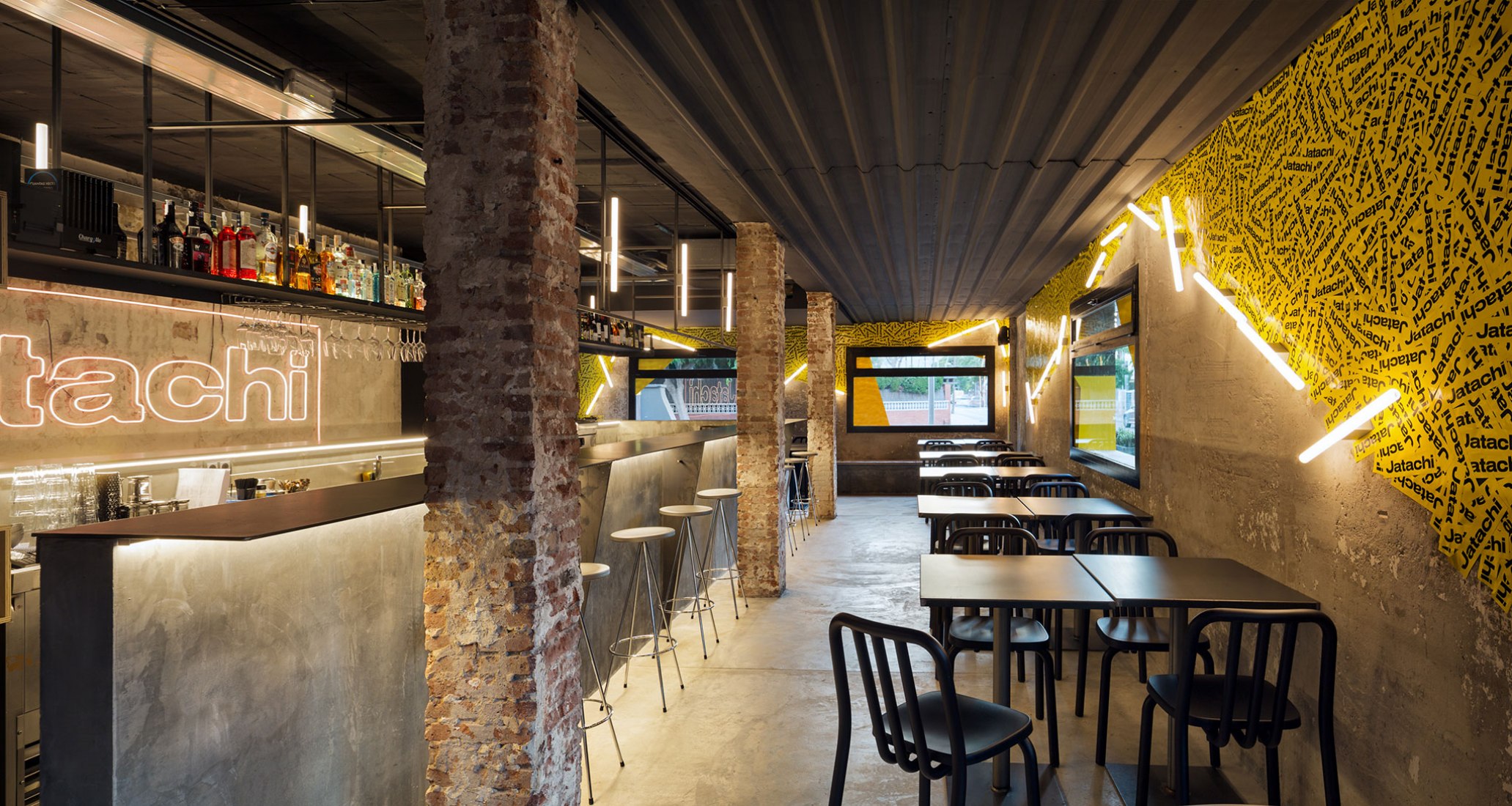 Jatachi Asian street food restaurant by ESTUDIO CO–A. Photograph by Pol Viladoms.