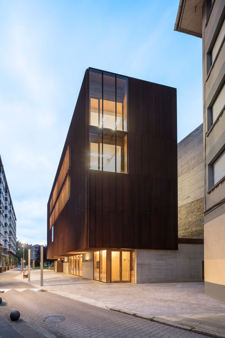 New Zubiaur Music School by Javier de las Heras Solé. Photograph by Adrià Goula
