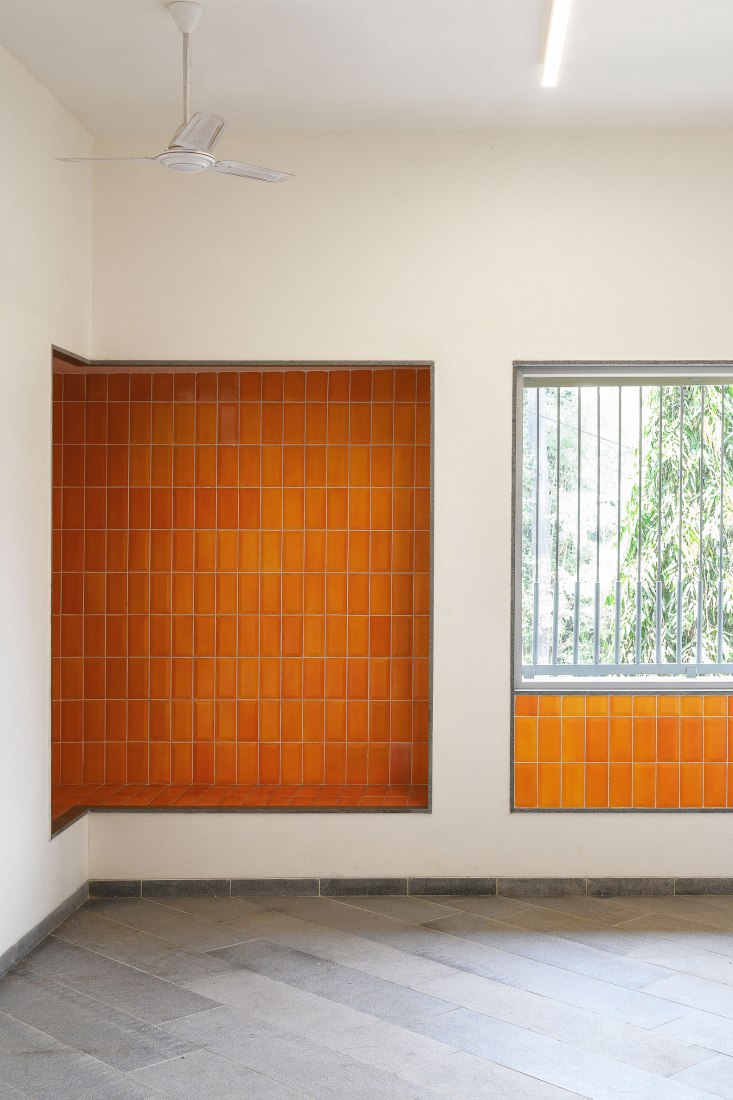 School in Mumbai by JDAP. Photograph by Sameer Tawde.