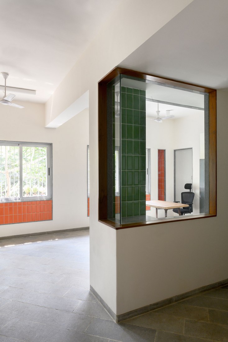 School in Mumbai by JDAP. Photograph by Sameer Tawde.