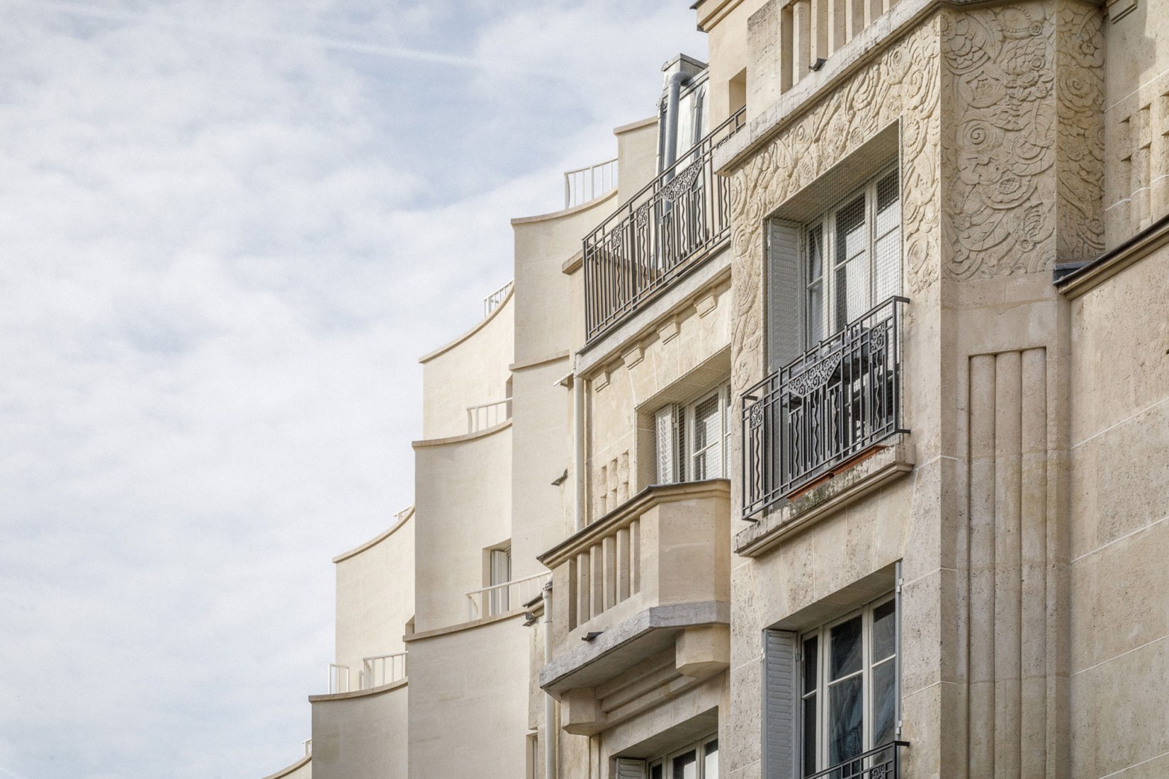 8 Social Housing and Nursery Extension by Jean-Christophe Quinton. Photograph by Florent Michel