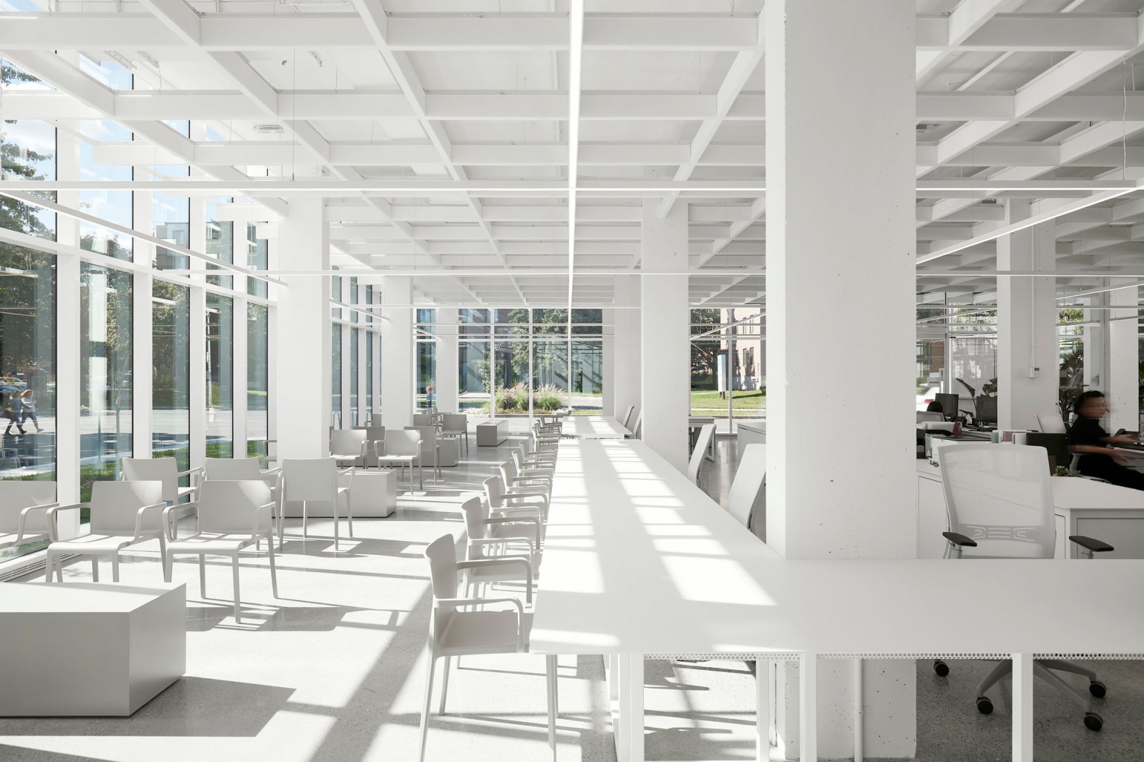 Clínica dental por Studio Jean Verville architectes. Fotografía por Maxime Brouillet.arquitectos. Fotografía por Maxime Brouillet.