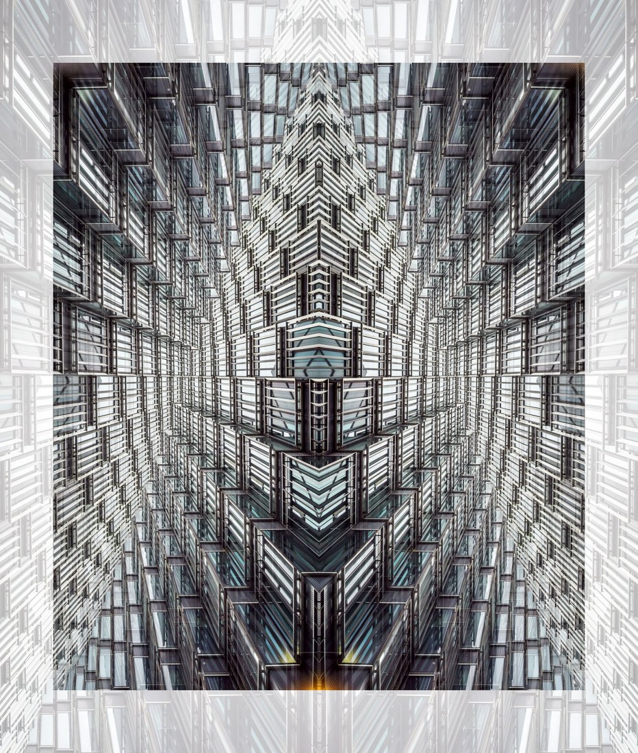 Geometrical 3. 150x127 cm. Sublimation Printing / Cromaluxe. Editing of 7 ej. + 1 P.A. / 2018. Courtesy of Jesús M. Chamizo Photographer