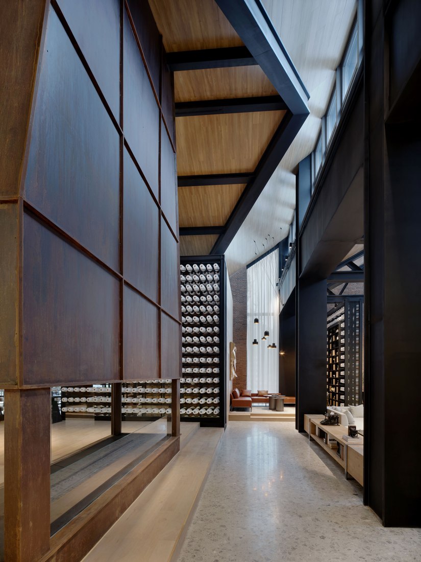 Jinan Bocuiming hu Textile Culture and Arts Exhibition Hall by YI+MU Design Office. Photograph by Xiangyu Sun, YI+MU Design Office.
