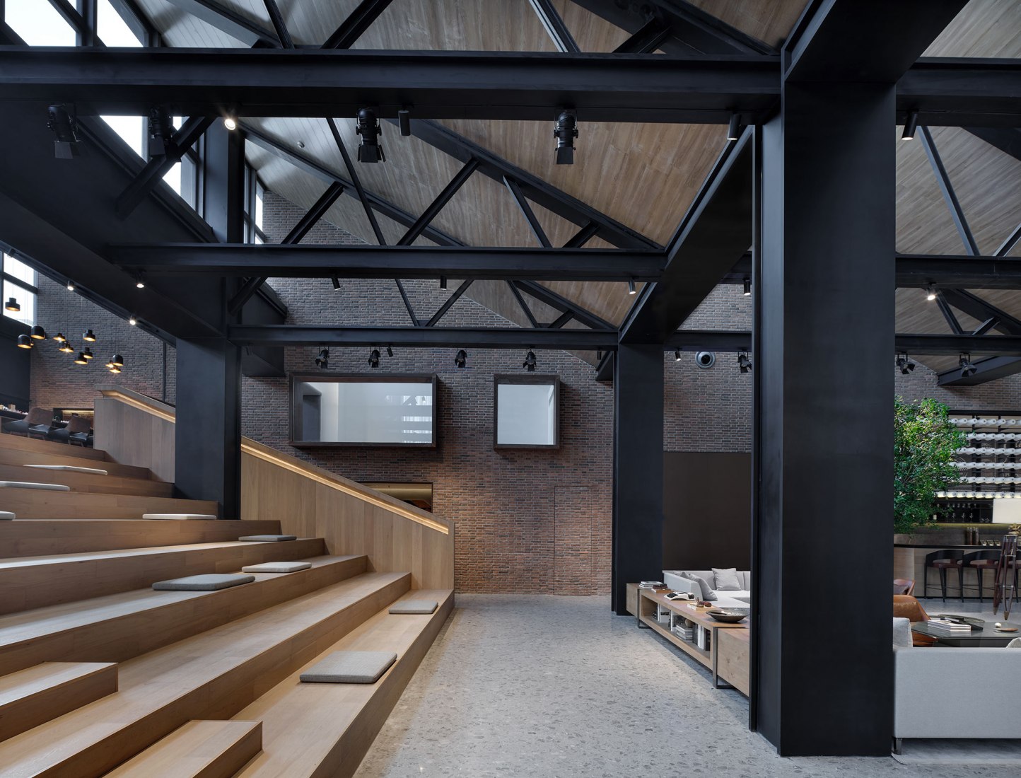 Jinan Bocuiming hu Textile Culture and Arts Exhibition Hall by YI+MU Design Office. Photograph by Xiangyu Sun, YI+MU Design Office.