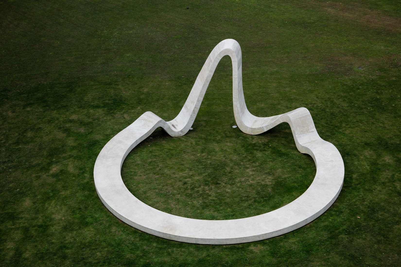 Loop by FAHR0213. Photograph by João Morgado