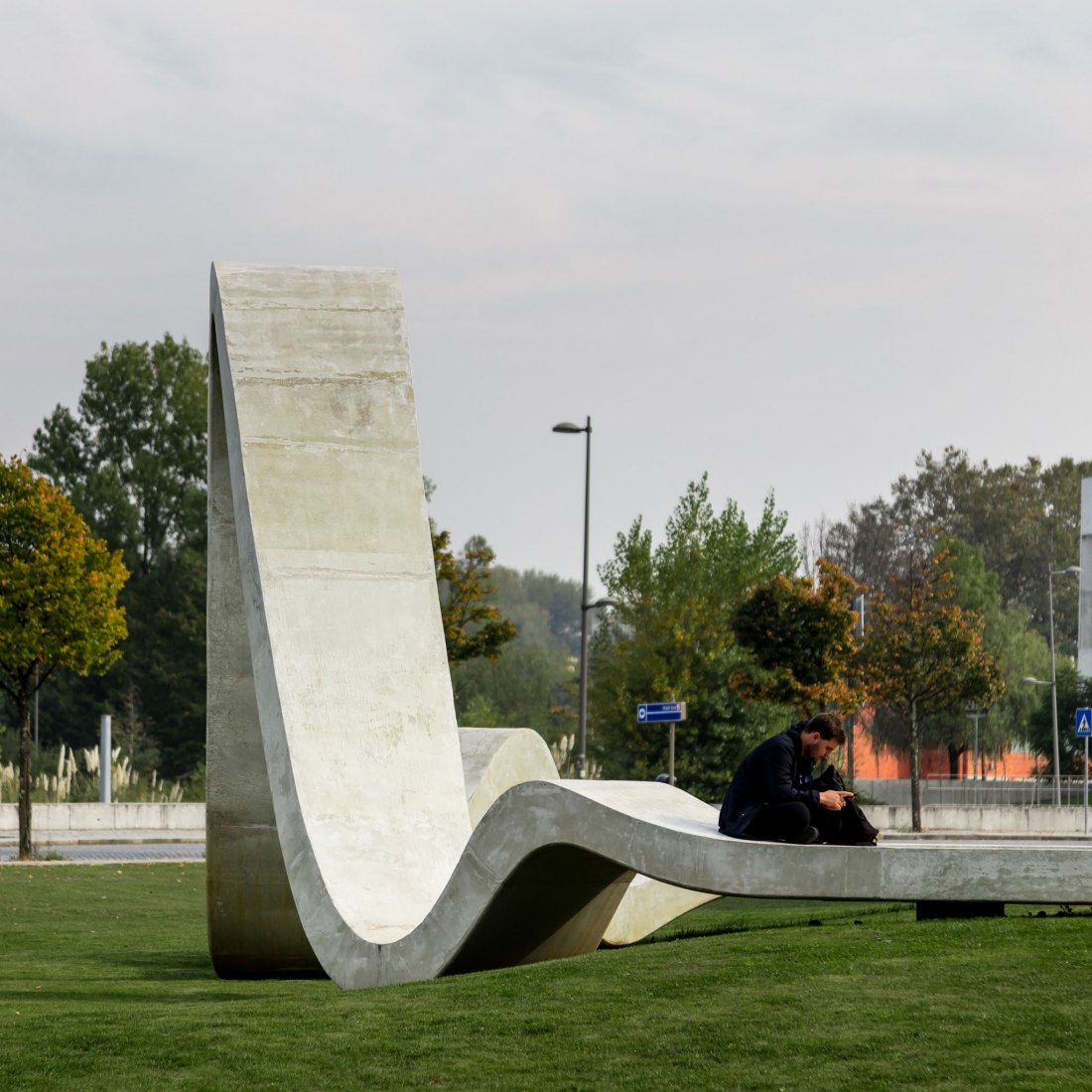 Loop by FAHR0213. Photograph by João Morgado