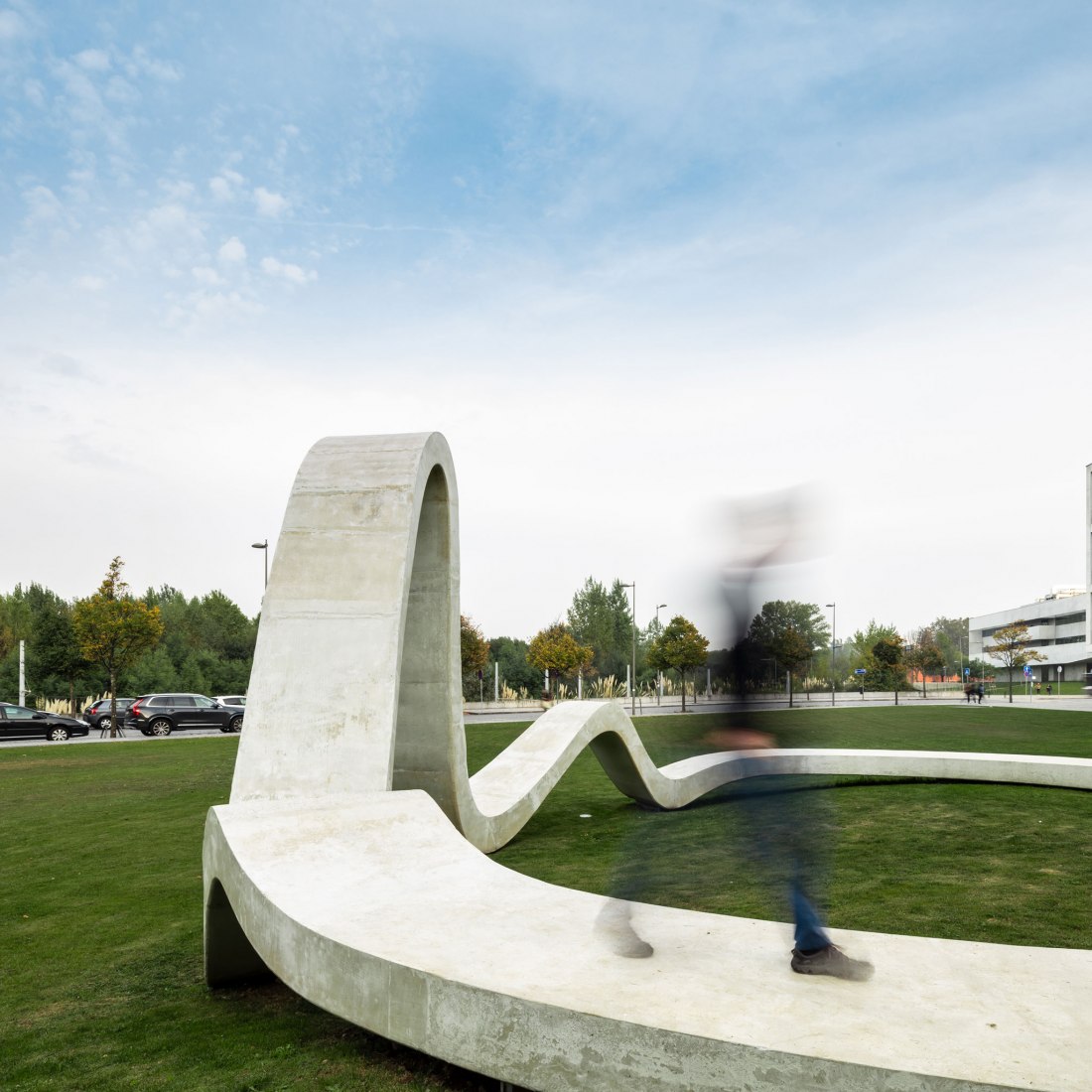 Loop by FAHR0213. Photograph by João Morgado