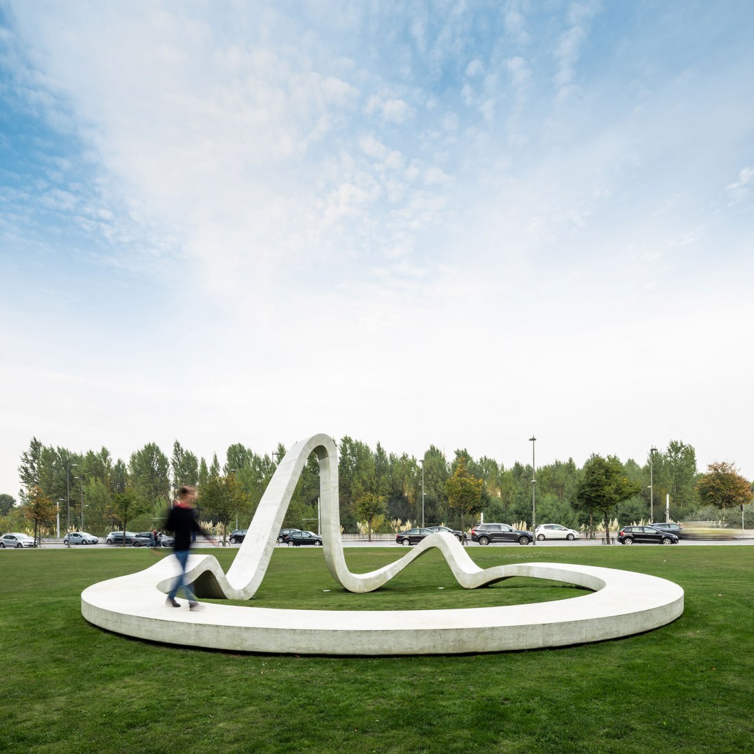 Loop by FAHR0213. Photograph by João Morgado