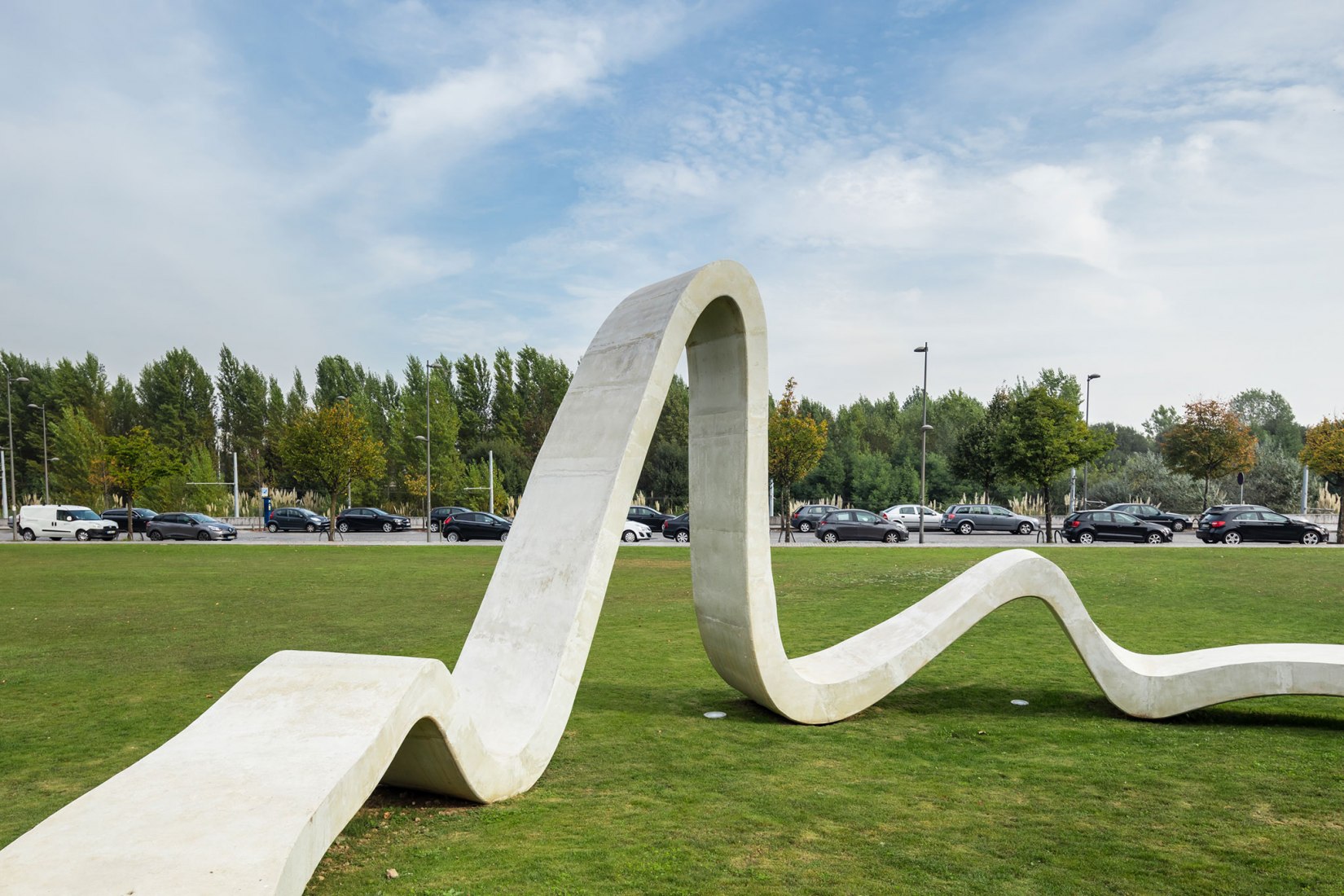 Loop by FAHR0213. Photograph by João Morgado