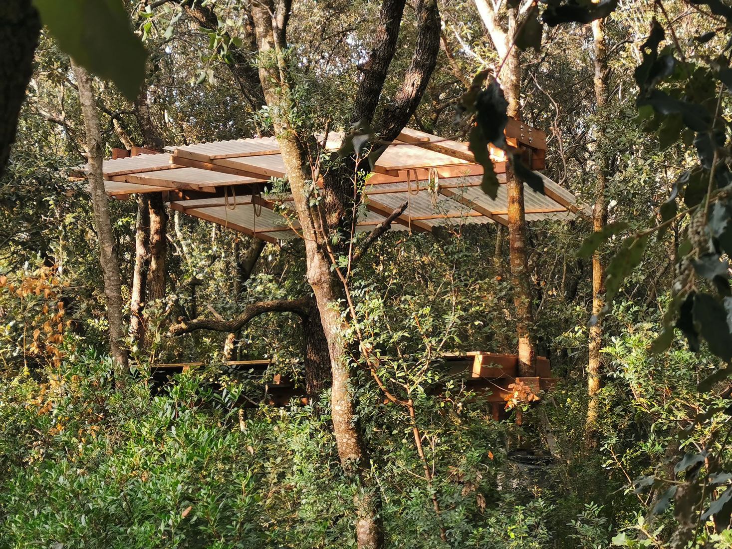 Design, build and inhabit a temporal refuge during the health emergency by Joan Martí Morro Capllonch. Photograph by Joan Martí Morro Capllonch.