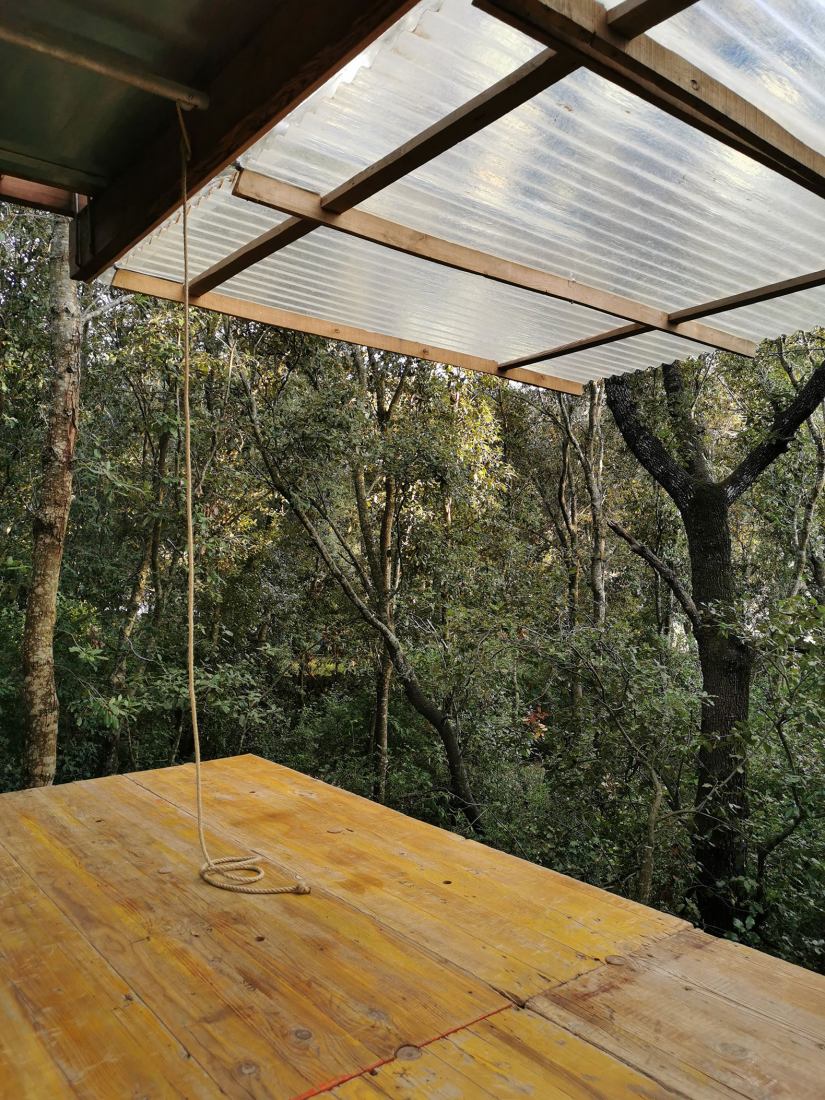 Design, build and inhabit a temporal refuge during the health emergency by Joan Martí Morro Capllonch. Photograph by Joan Martí Morro Capllonch.