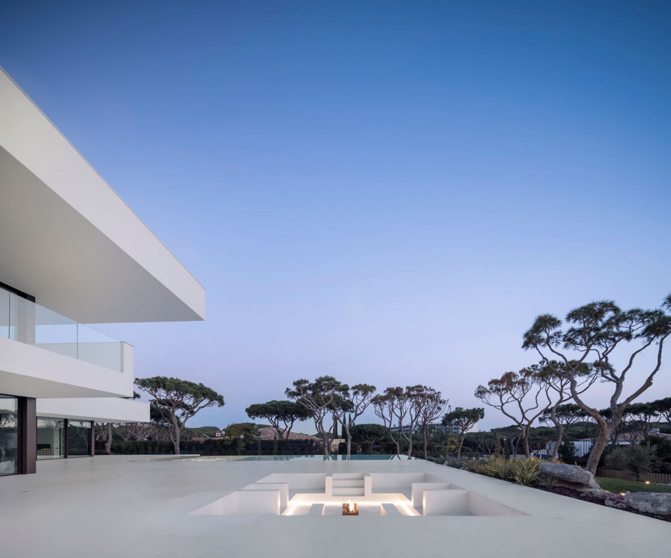 Terminar lo construido. Casa Vilamoura RBR por João Tiago Aguiar ...